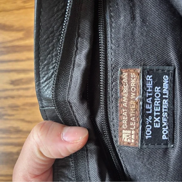 Black Leather Crossbody Bag - Picture 3 of 3